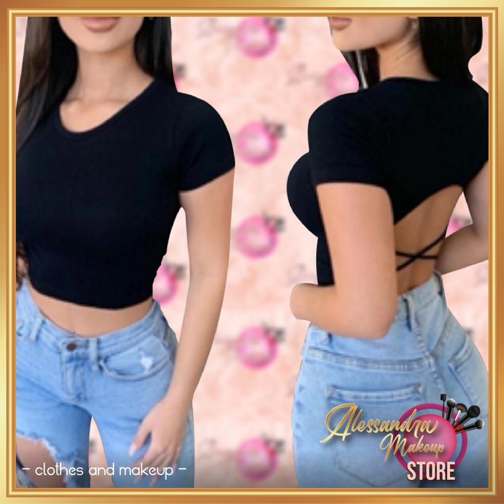 Blusa con escote en espalda